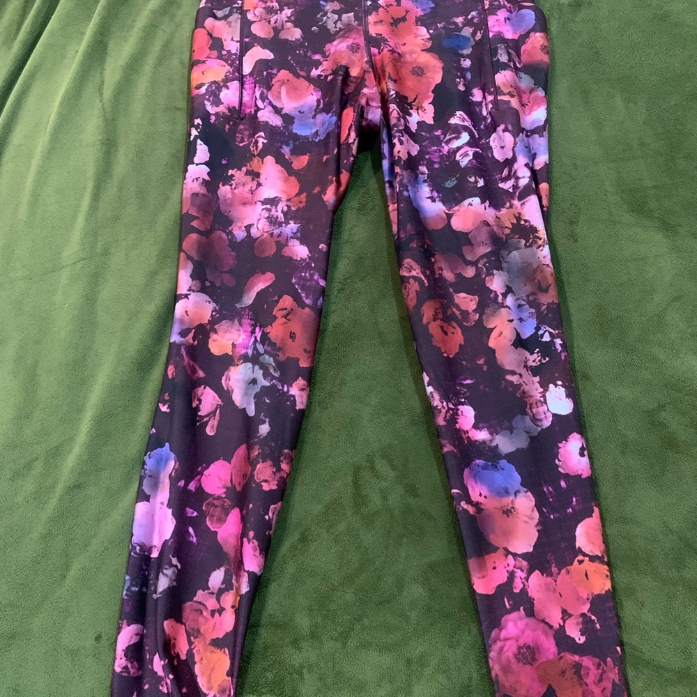 Athleta Pink and Purple Floral Leggings Stretchy Full-Length